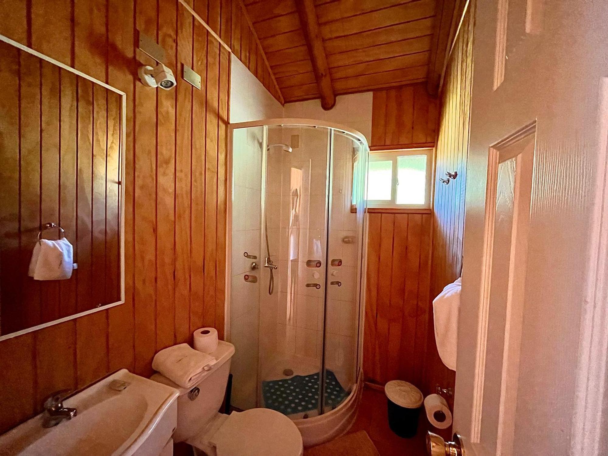 Patagonia 47G Hotel Aldana ภายนอก รูปภาพ